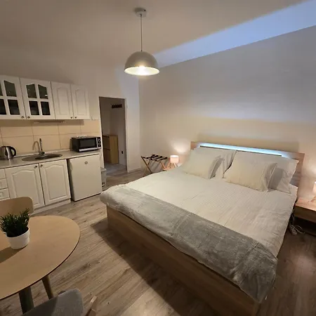 Cozy Urban Appartamento Bratislava